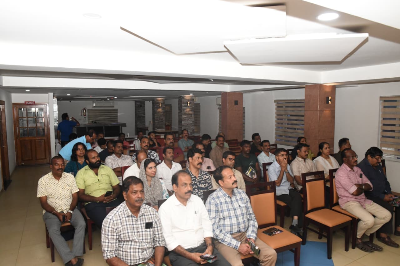 7ad3b4a9493cef9a772dd02a7c3ecd105