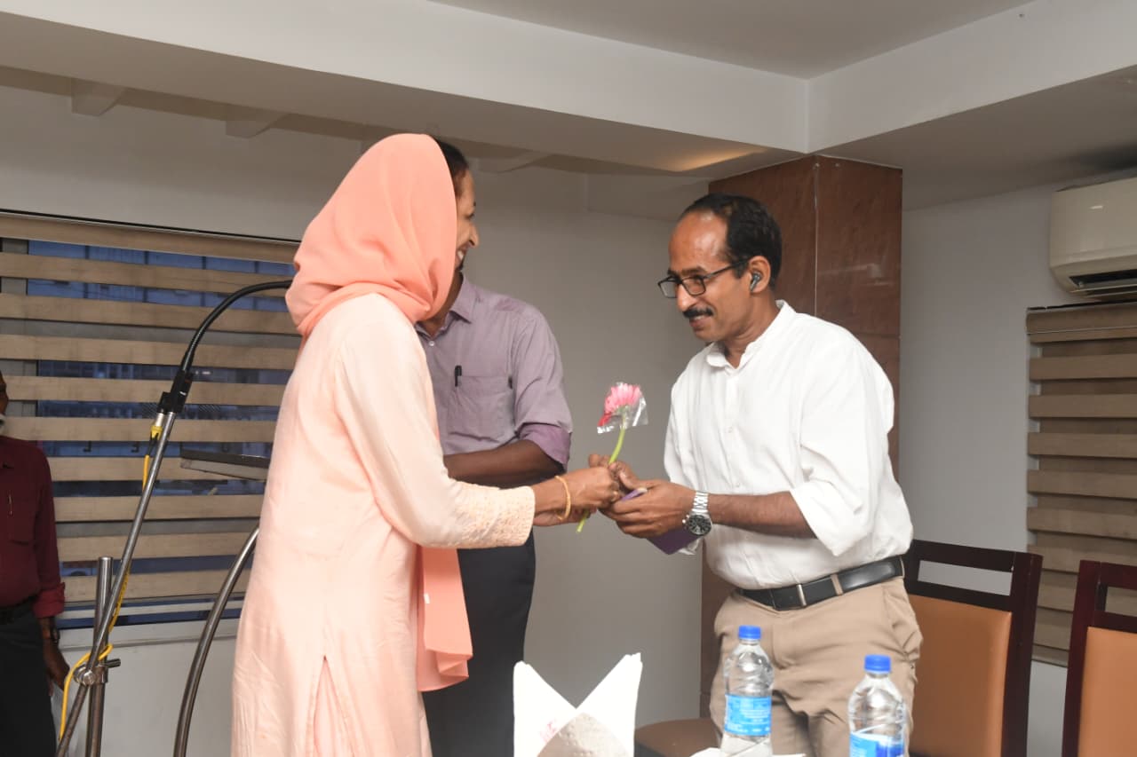 8c3f2d73f6f646c1090a1a66472add4c17