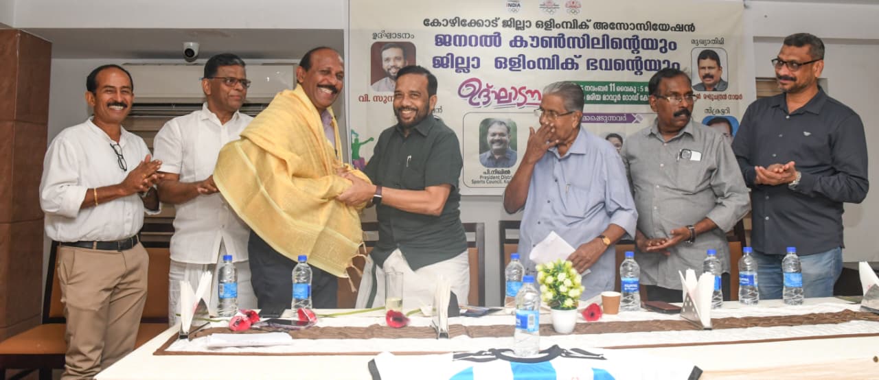 ca1e7ab3e3bbf859d7d8a4300d80b2889